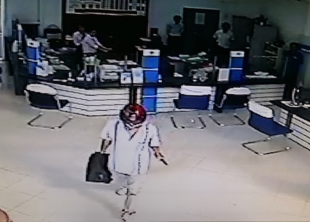 nghi pham cuop nha bang tai vinh long da thiet mang
