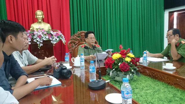 hop bao vu ba me to bi hiep dam 2 lan loi khai nan nhan nhieu mau thuan