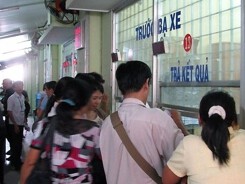 Đề xuất mới về lệ phí trước bạ đối với ô tô, xe máy