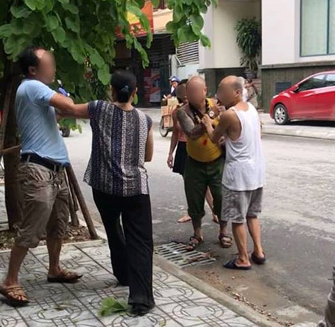 chi gai keo con do den doa giet em trai danh me gia nhap vien