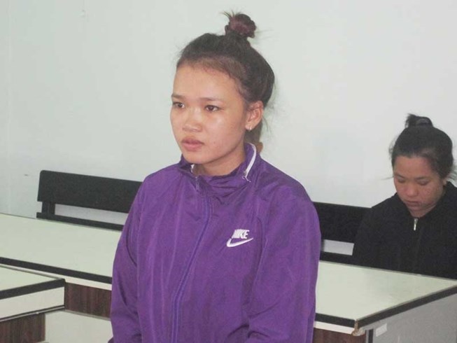 cho chong ho muon xe may di trom co gai tre vao tu