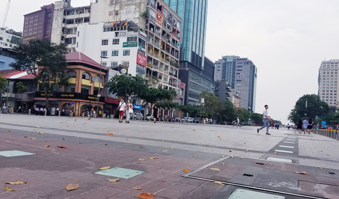 ong doan ngoc hai quyet dep hang rong o pho di bo nguyen hue