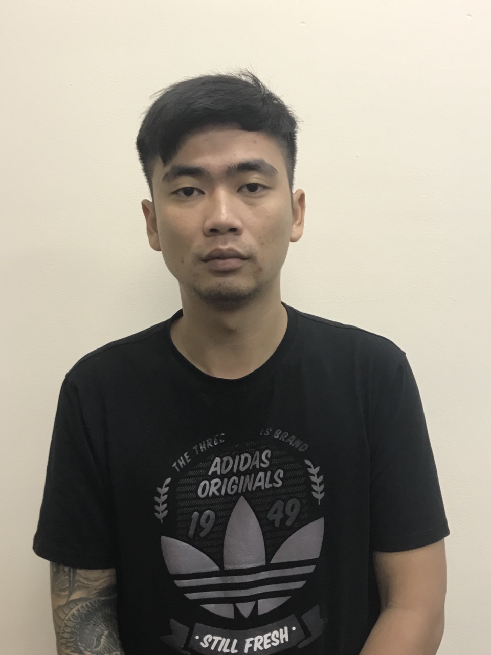 bat 2 thanh nien khung bo lanh dao van phong doan dai bieu quoc hoi