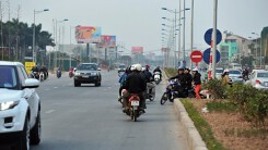 Đi xe ngược chiều bị phạt bao nhiêu tiền?