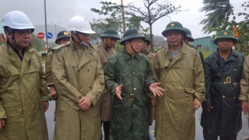 truc tiep bao so 12 giat cap 15  vao thang nha trang da co mot nguoi chet hinh 1