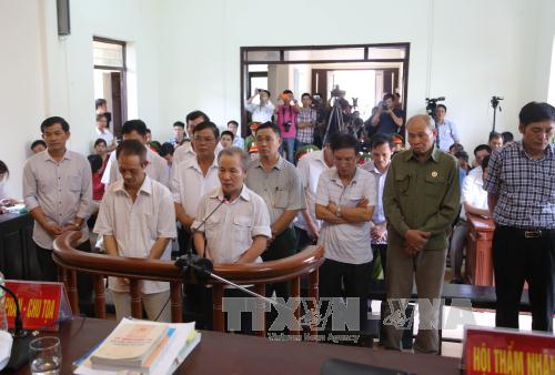 ngay 1411 xet xu phuc tham vu vi pham trong quan ly dat dai o dong tam
