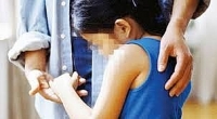 xem trom tin nhan facebook cua chong roi dang len mang vo bi phat 15 trieu