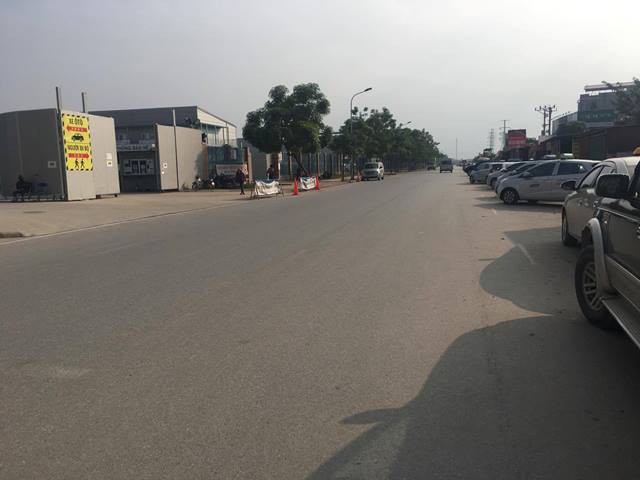 me chong khoc nghen khi biet tin con dau lam nghe xe om bi sat hai