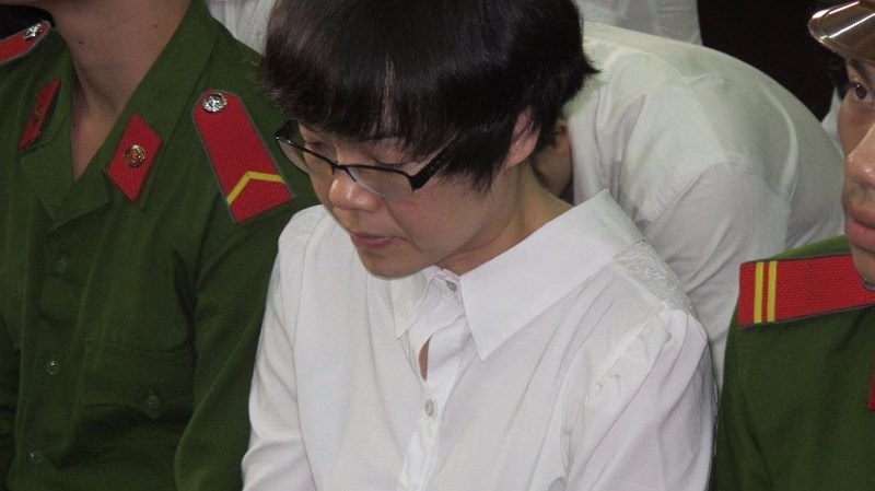 tand tp hcm tiep nhan ho so 2 vu dai an ngan hang