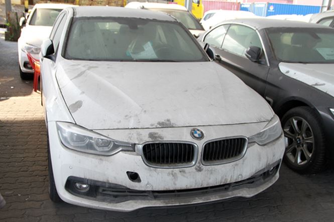 133 xe bmw buon lau cua euro auto bay gio ra sao