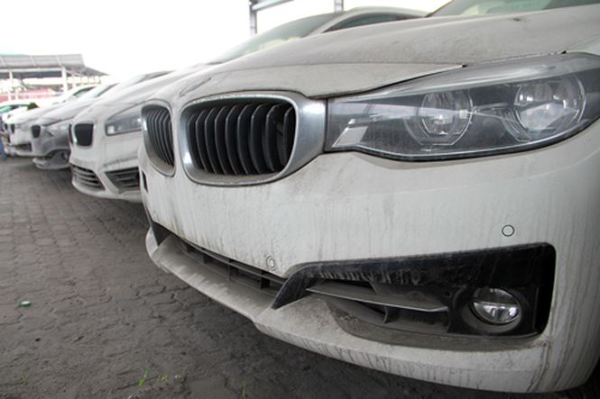 133 xe bmw buon lau cua euro auto bay gio ra sao