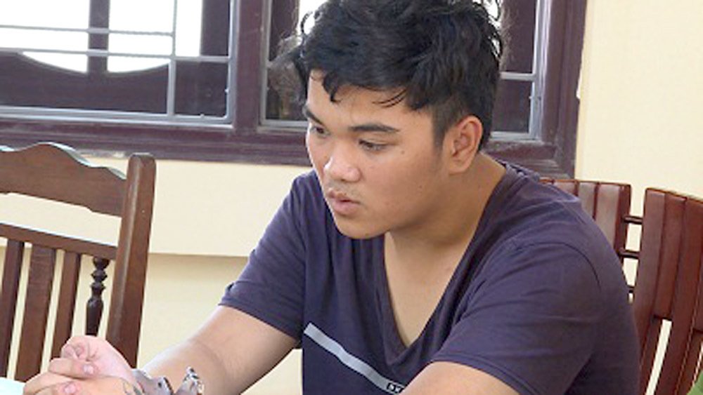 17 tuoi giet ba giao hang xom me nghi pham ngat len ngat xuong