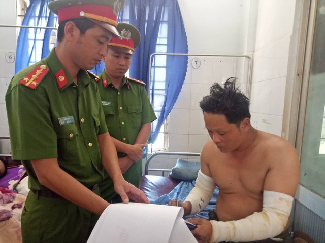 khoi to 1 doi tuong trong vu phong hoa dot shop hoa khien 2 thieu nu tu vong