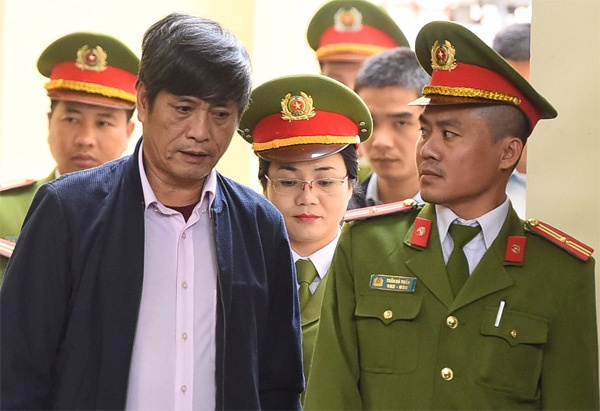 linh 9 va 10 nam tu ong phan van vinh cung nguyen thanh hoa linh an cao hon de nghi cua vks
