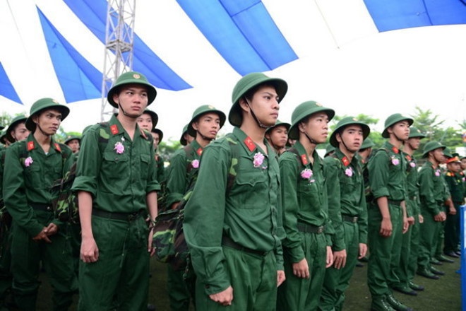 bi di tat co phai di nghia vu quan su