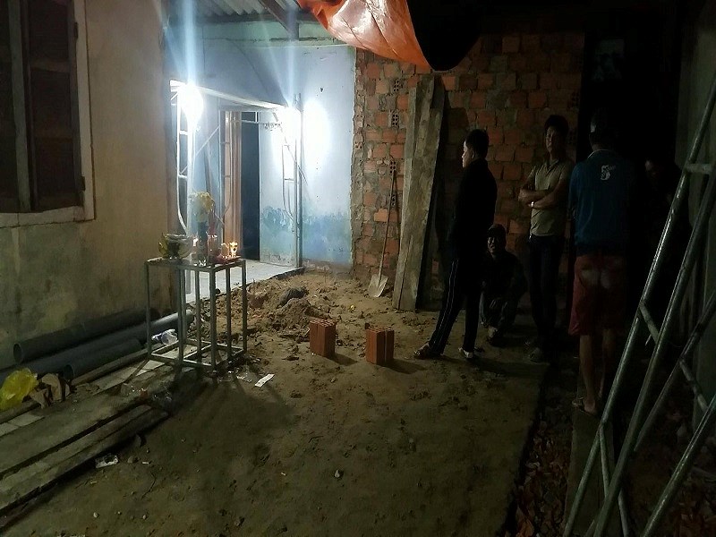 loi khai cua nghi can giet nguoi chon xac duoi nen nha