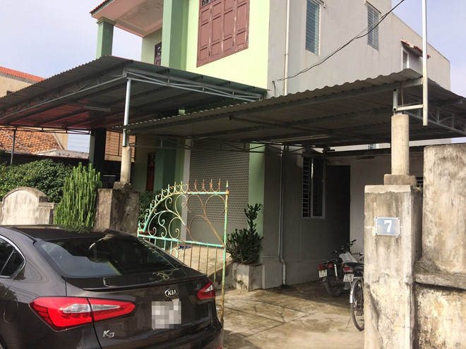 loi noi doi cua nghi pham vu xac chet 7 nam chon duoi nen nha