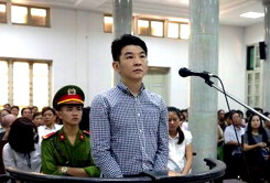 Cựu Tổng Giám đốc sàn vàng ảo Khải Thái lừa hàng trăm tỷ hầu tòa