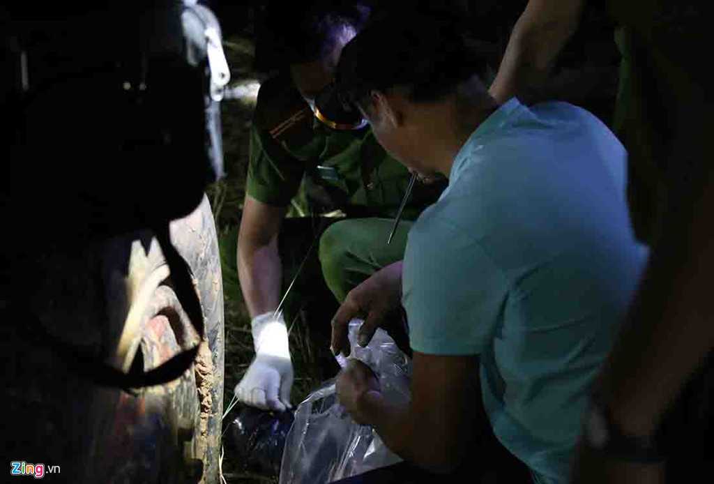 soi den tim tung vet mau noi hon chien gianh dat lam 1 nguoi chet