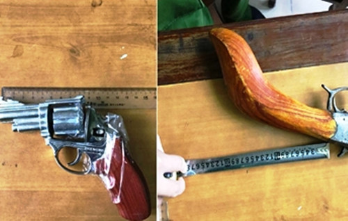 con do dung sung tu che ban canh sat hinh su