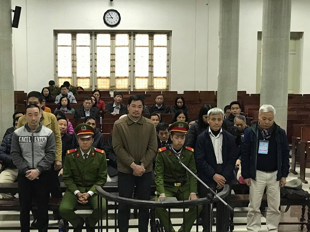 rut ruot ngan hang cuu lanh dao gpbank linh an