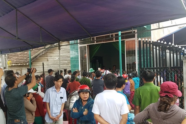 nghi pham lay sung ban chet pho chu tich hdnd phuong bang cach nao