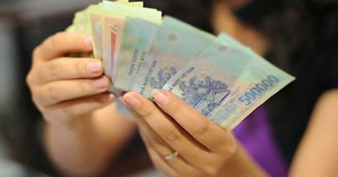 luong huu co phai dong thue thu nhap ca nhan khong