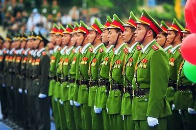 luat cong an nhan dan 2018 giam thoi han thuc hien nghia vu cong an nhan dan