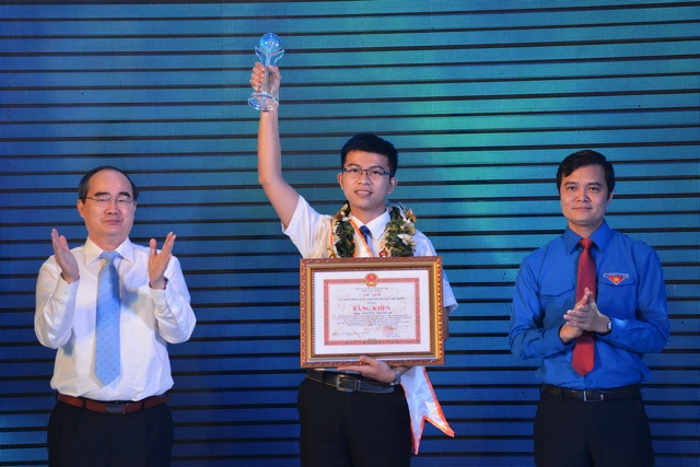 dan it kho khan la suy nghi sai lam chang sinh vien cong nghe nay con biet choi nhieu loai nhac cu am nhac