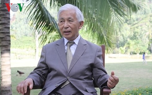 khong the don than doc ma tren con duong khoa hoc