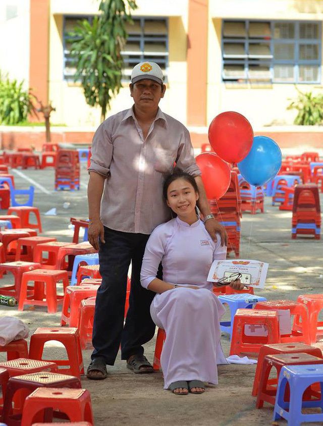 nhung hinh anh gay xuc dong dan mang nam 2018