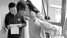 Trung Quốc: Trường học 'dọa' phạt học sinh nếu tăng cân quá nhiều dịp Tết