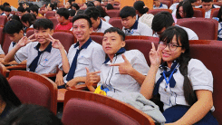 Học sinh TP HCM đề xuất bỏ xếp hạng trong lớp: 'Các con lớn rồi cần nhìn vào đúng thực tế để phấn đấu'