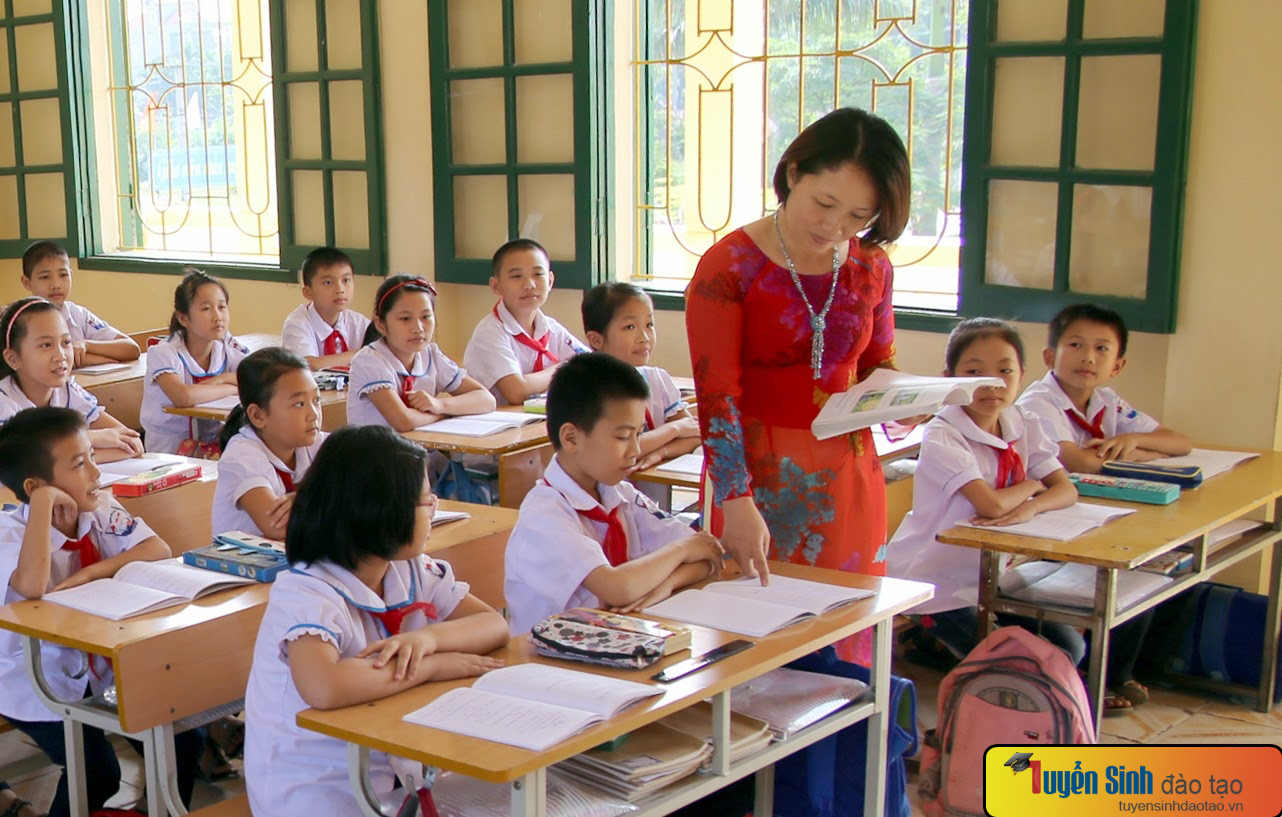 tang luong cho giao vien tai sao khong