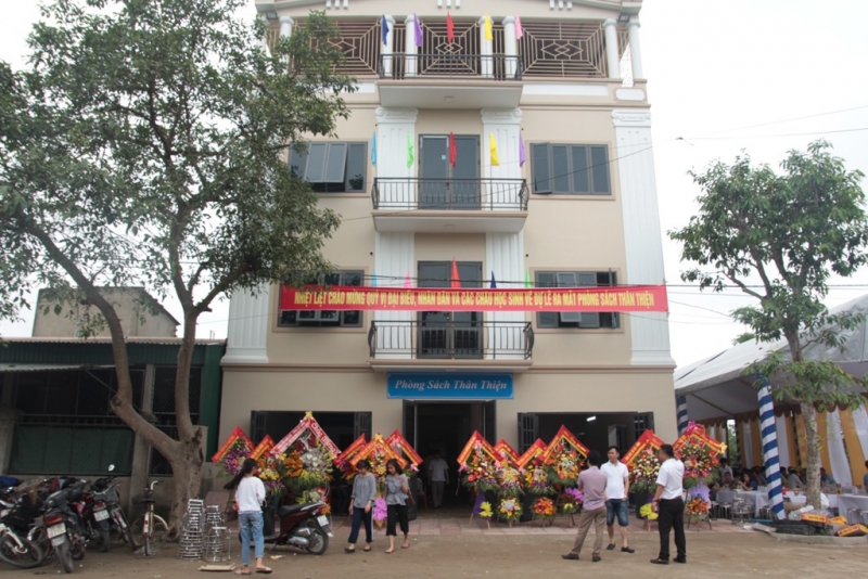 phong doc mien phi tien ty cua nguoi dan ong nhan roi