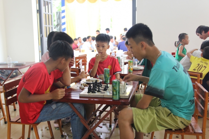phong doc mien phi tien ty cua nguoi dan ong nhan roi