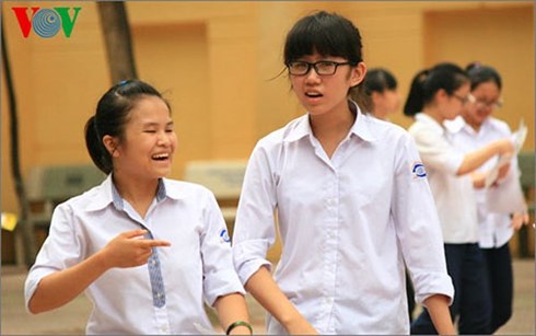 top truong thpt cong lap o ha noi co ty le choi vao lop 10 cao nhat