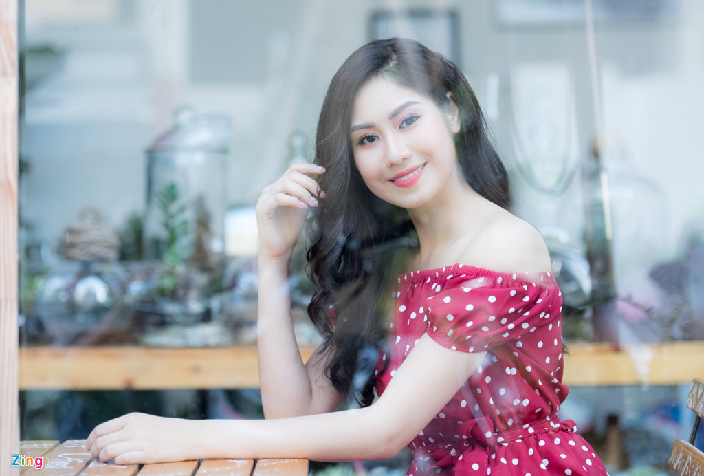 hoa khoi nhac vien 10x khong co nhu cau vao showbiz yeu dai gia