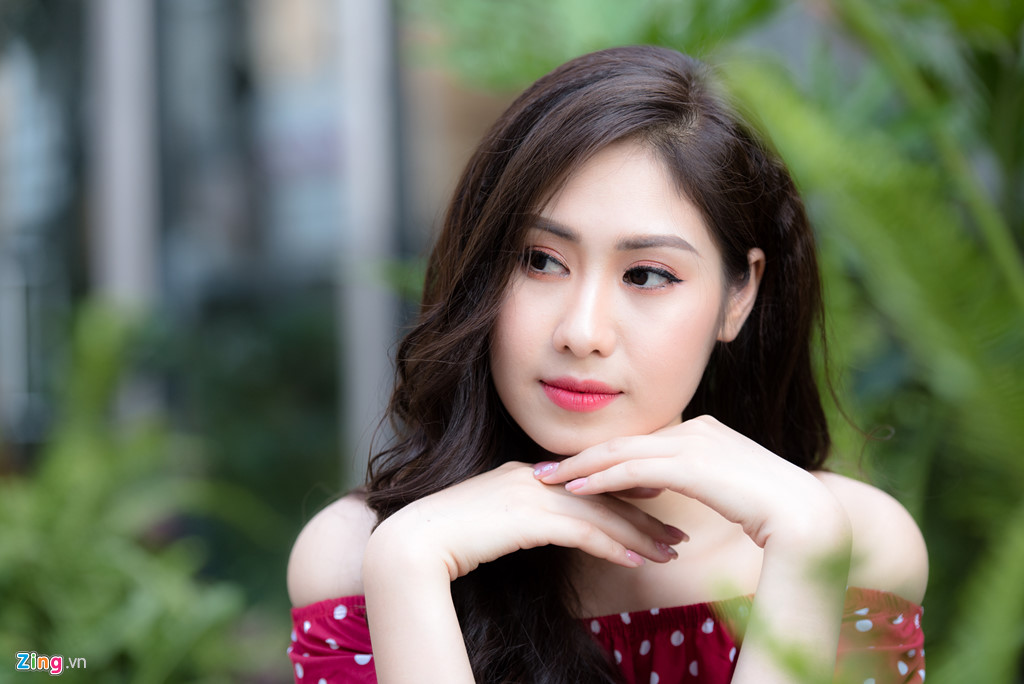 hoa khoi nhac vien 10x khong co nhu cau vao showbiz yeu dai gia