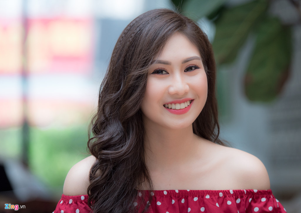 hoa khoi nhac vien 10x khong co nhu cau vao showbiz yeu dai gia