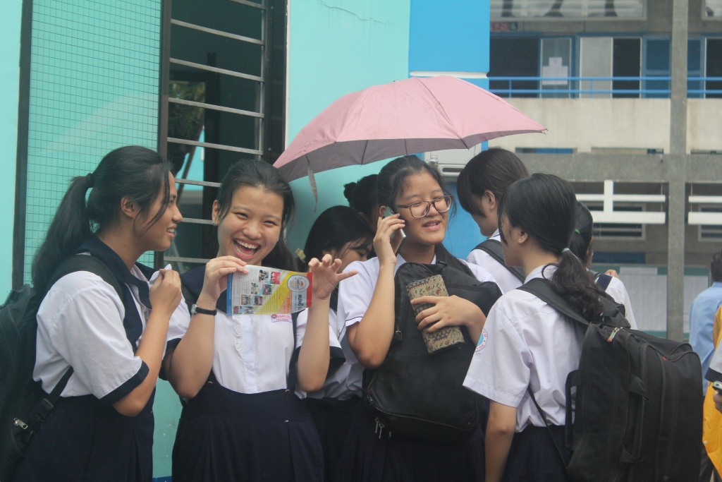 thi vao lo p 10 tp hcm de mon toa n dai chu trong nang luc doc hieu co tinh thuc tien cao