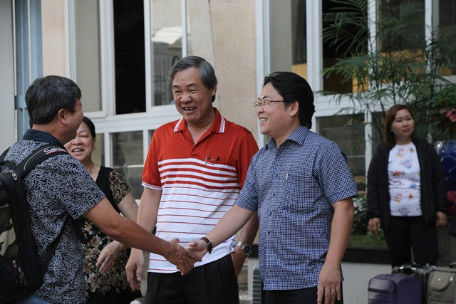 hang ngan can bo coi thi cac truong dai hoc len duong lam nhiem vu