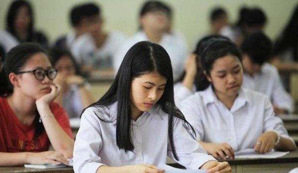thong tin tuyen sinh 2018 37 cham thi mon ngu van thpt co diem 95 va nhieu thi sinh diem liet