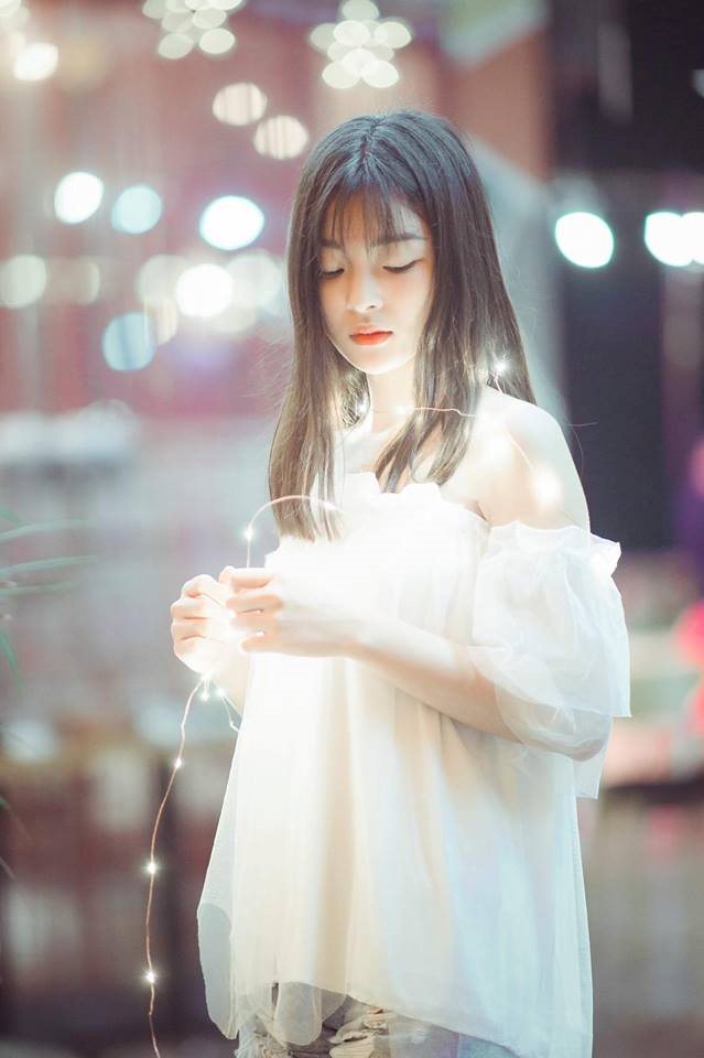ngam nhin nhan sac trong veo cua nang hoa khoi 10x ha noi