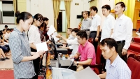 huy chuong toan hoc fields bi danh cap sau 30 phut nhan giai