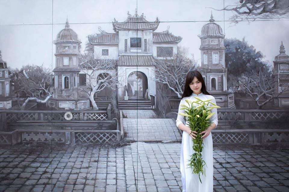 top 5 hoa hau hoan vu 2017 bui thanh hang gia ng duo ng la san kha u ma mi nh dam me nha t