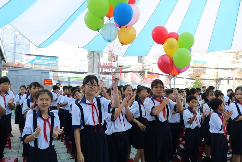 Thông tin tuyển sinh 2018 (31/8): Trường học đầu tiên tại TP HCM tổ chức lễ khai giảng thong tin tuyen sinh 2018 318 truong hoc dau tien tai tp hcm to chuc le khai giang