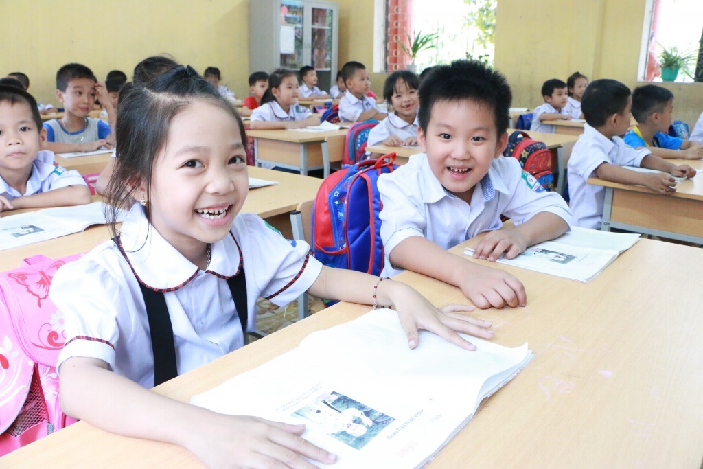 tin tuc giao duc hom nay 119 tranh cai ve sach cong nghe giao duc chua dung lai