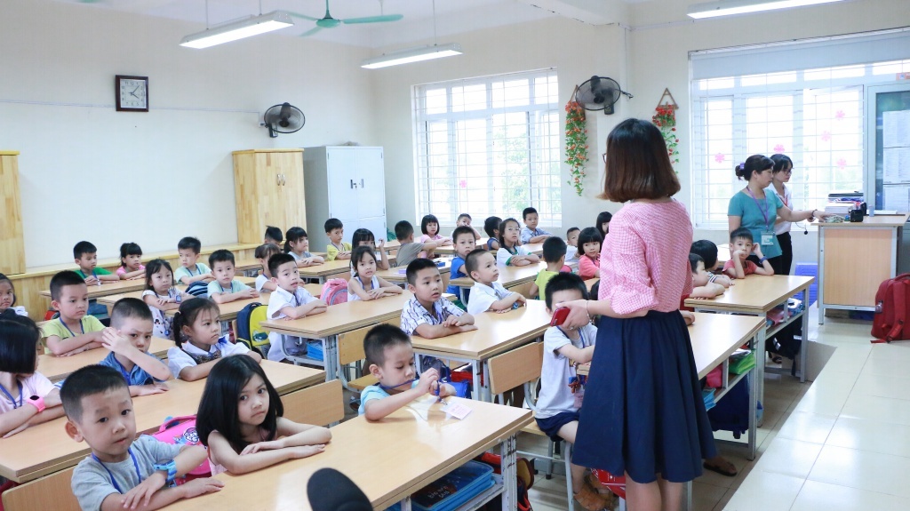 tin tuc giao duc hom nay 159 truong tieu hoc chu van an dau dau len lich cho tre hoc ca cuoi tuan