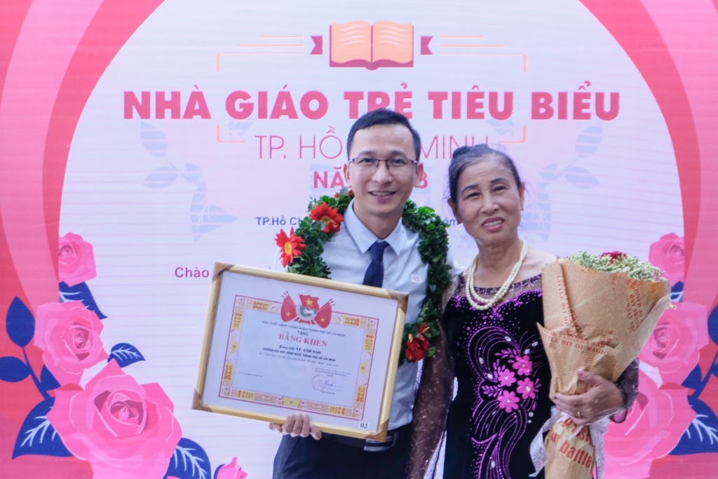 giang vien 8x hai lan duoc vinh danh nha giao tre tieu bieu tp hcm
